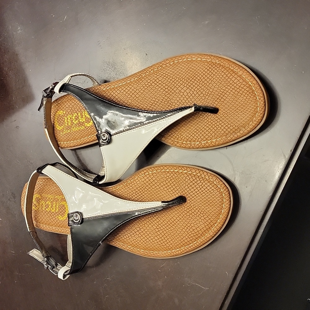 Sam Edwlman Circus Black & White Sandals
